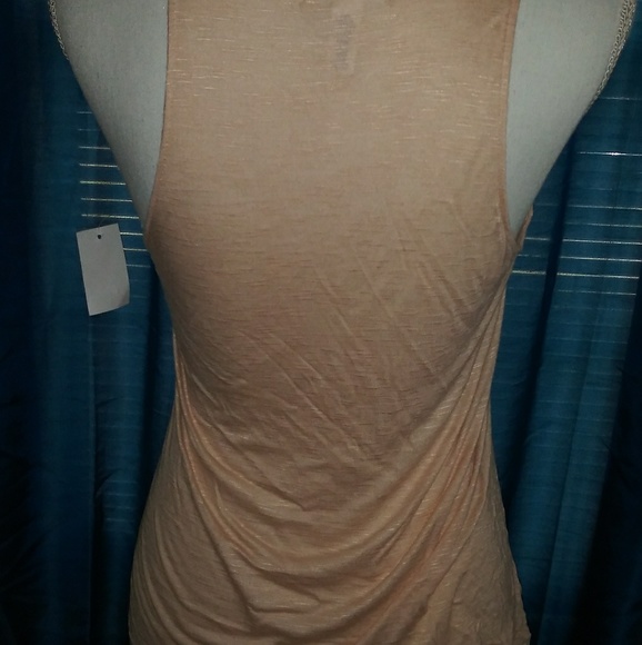Woman's Shirt - Picture 3 of 3